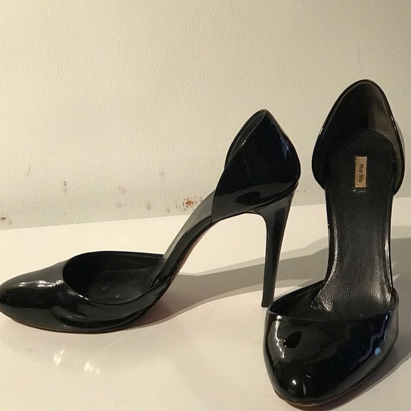 Miu Miu gorgeous black high heels for every occasion - Picture 2 of 11